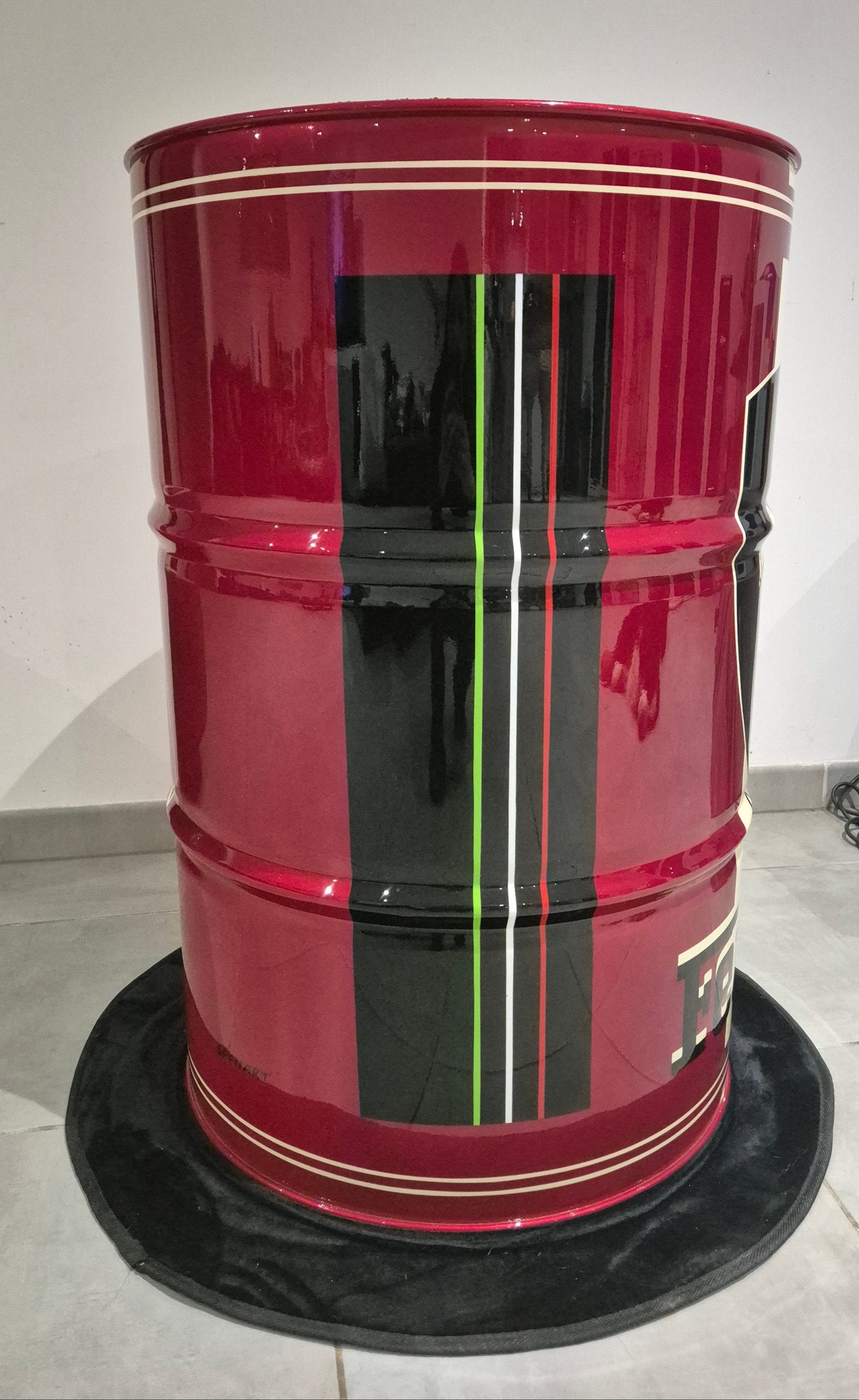 LE SF90