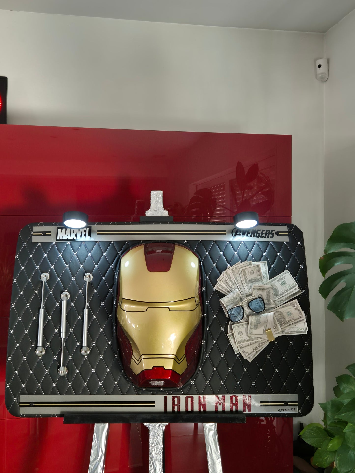 Bouclier Tableau IRON MAN - MARVEL AVENGERS